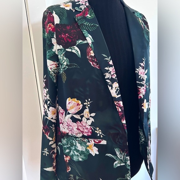 Floral Silky Blazer US M - Picture 2 of 7